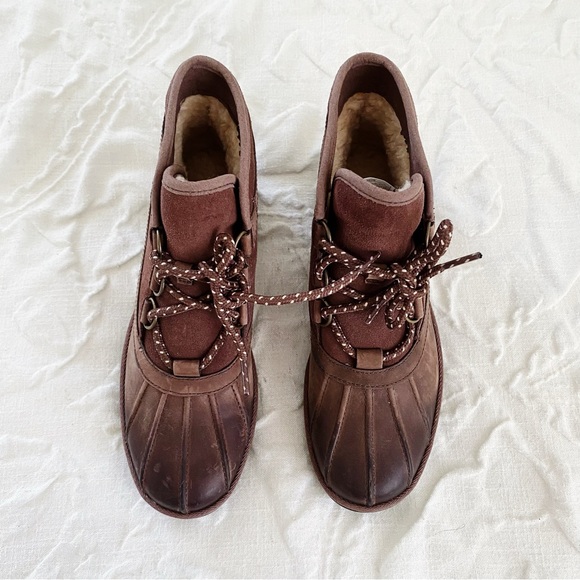 Ugg Greda Weather Boots Size 8.5 New - Picture 2 of 7